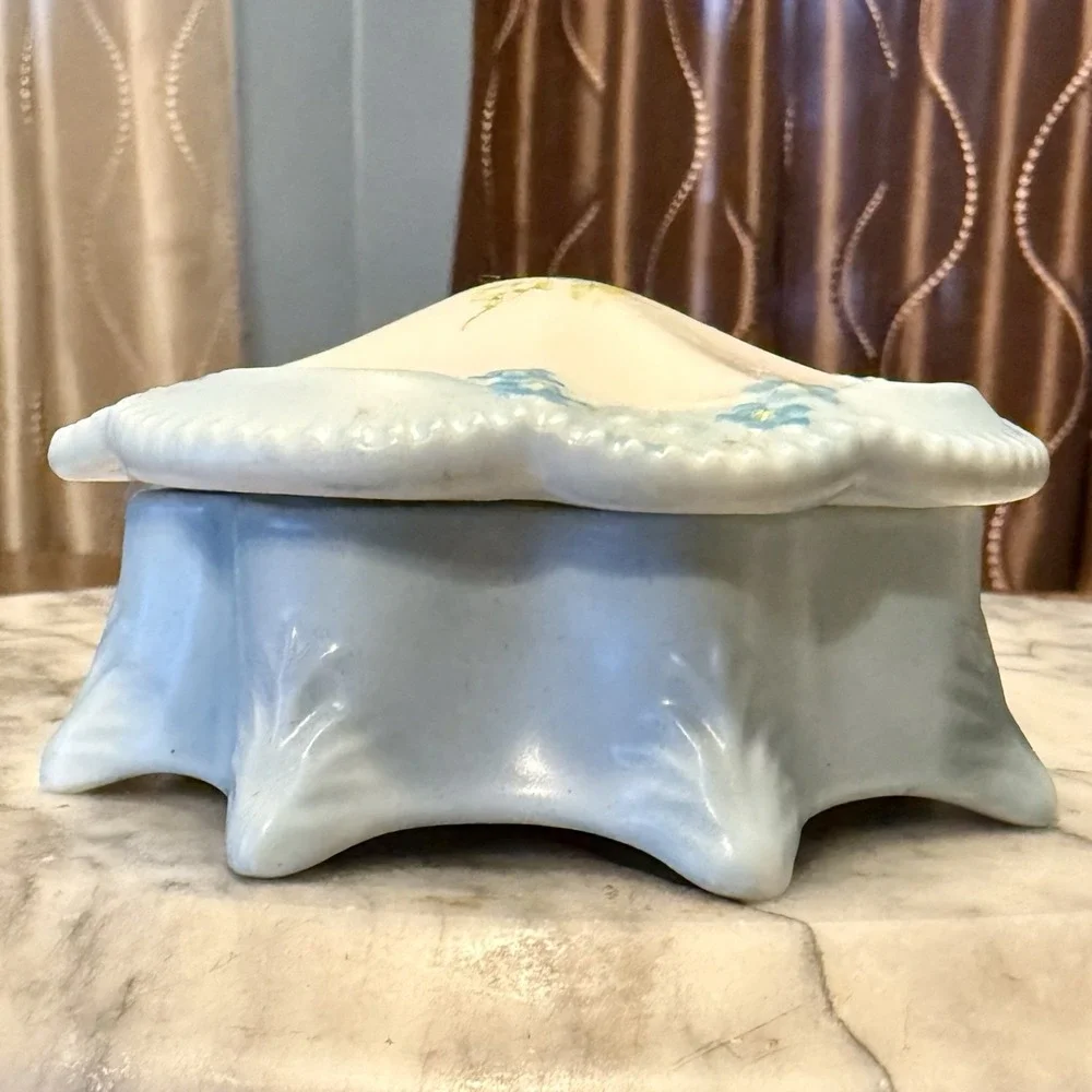 VTG Antique Trinket Dish Powder Jar Box Porcelain Hand Painted Blue Flowers Lid